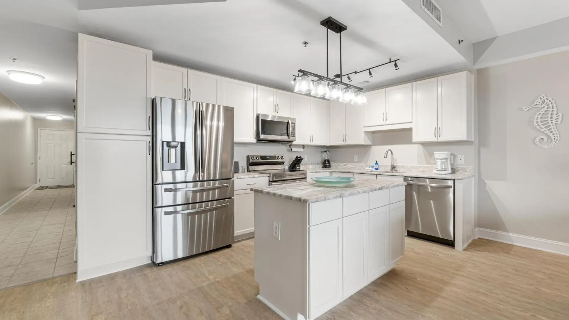 Lakeview Luxury At Laketown Wharf #235 By Nautical Properties Panama City Beach