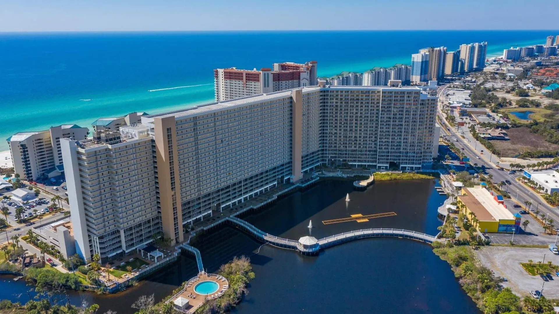 Lakeview Luxury At Laketown Wharf #235 By Nautical Properties Panama City Beach
