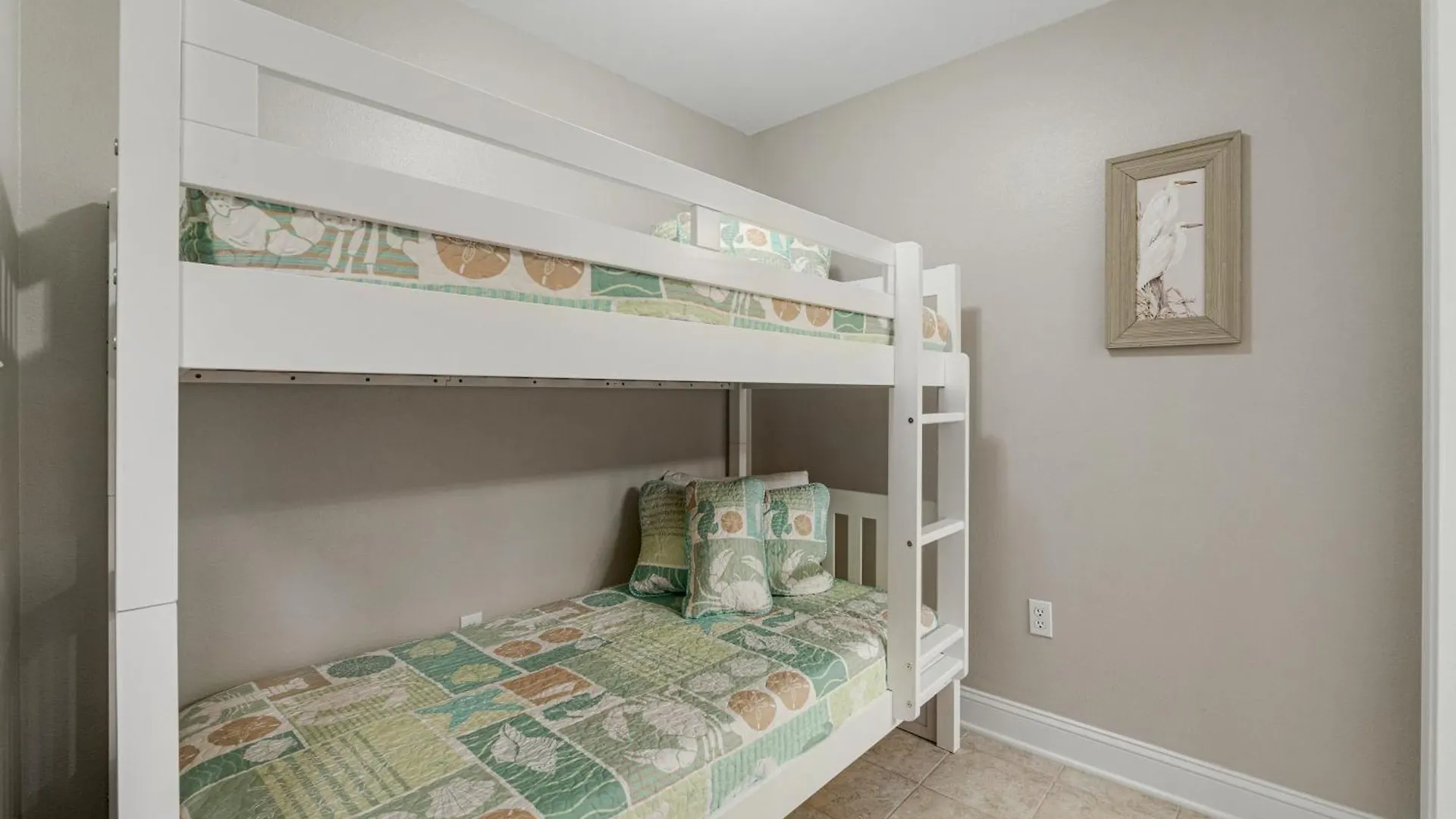 Holiday home Lakeview Luxury At Laketown Wharf #235 By Nautical Properties Panama City Beach
