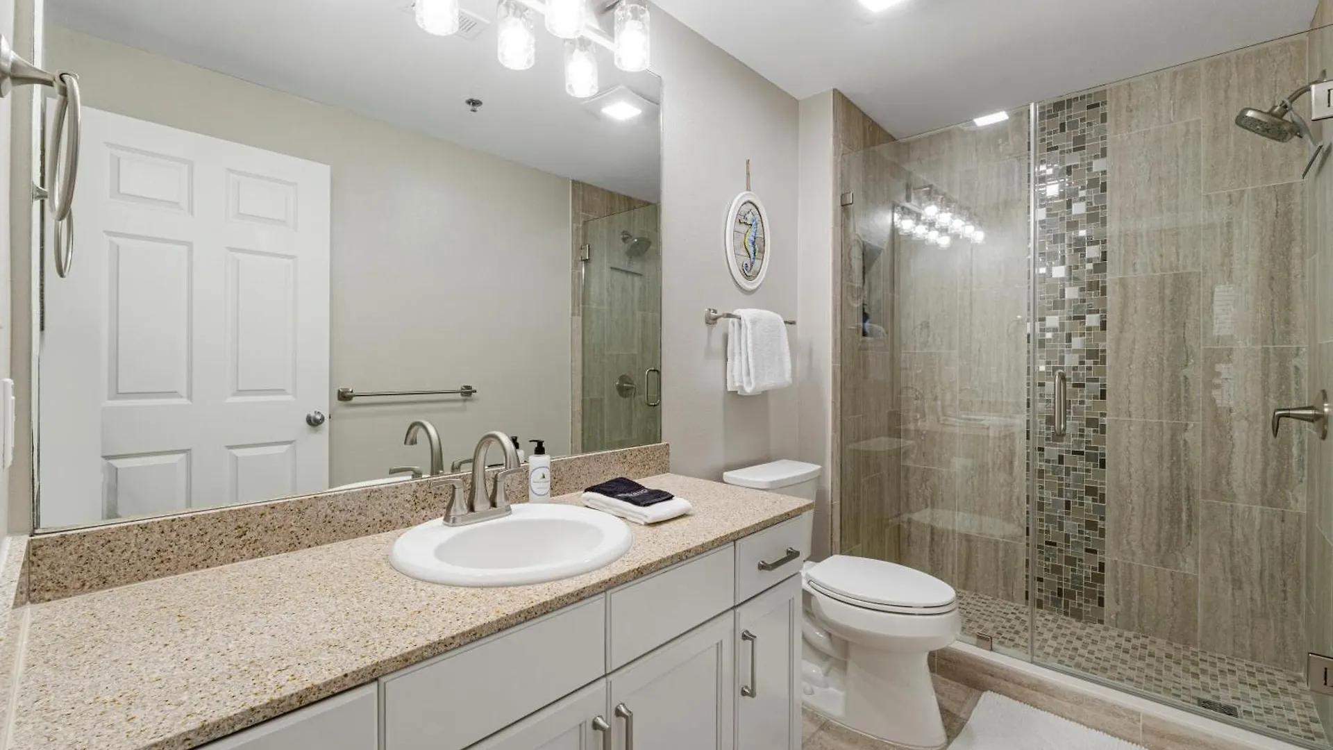 Lakeview Luxury At Laketown Wharf #235 By Nautical Properties Panama City Beach 0*,