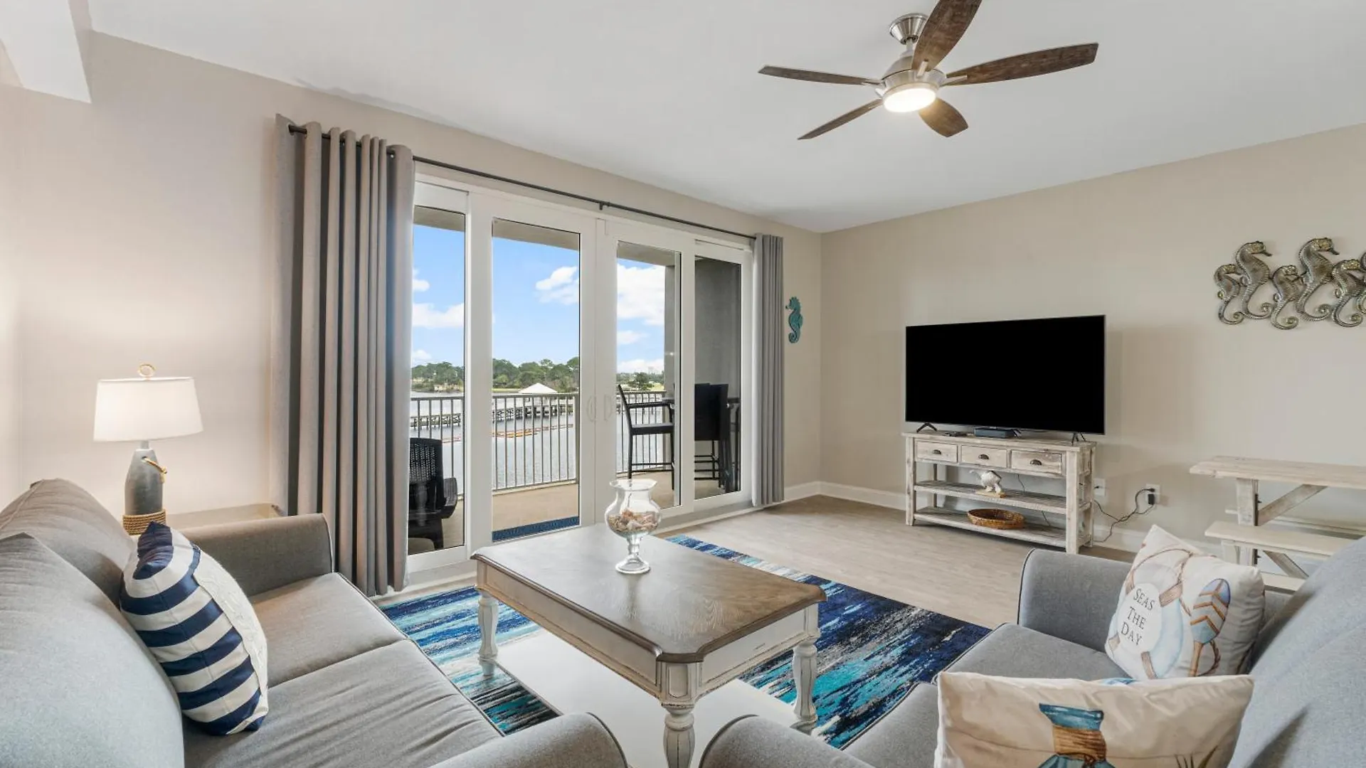 Lakeview Luxury At Laketown Wharf #235 By Nautical Properties Panama City Beach 0*,