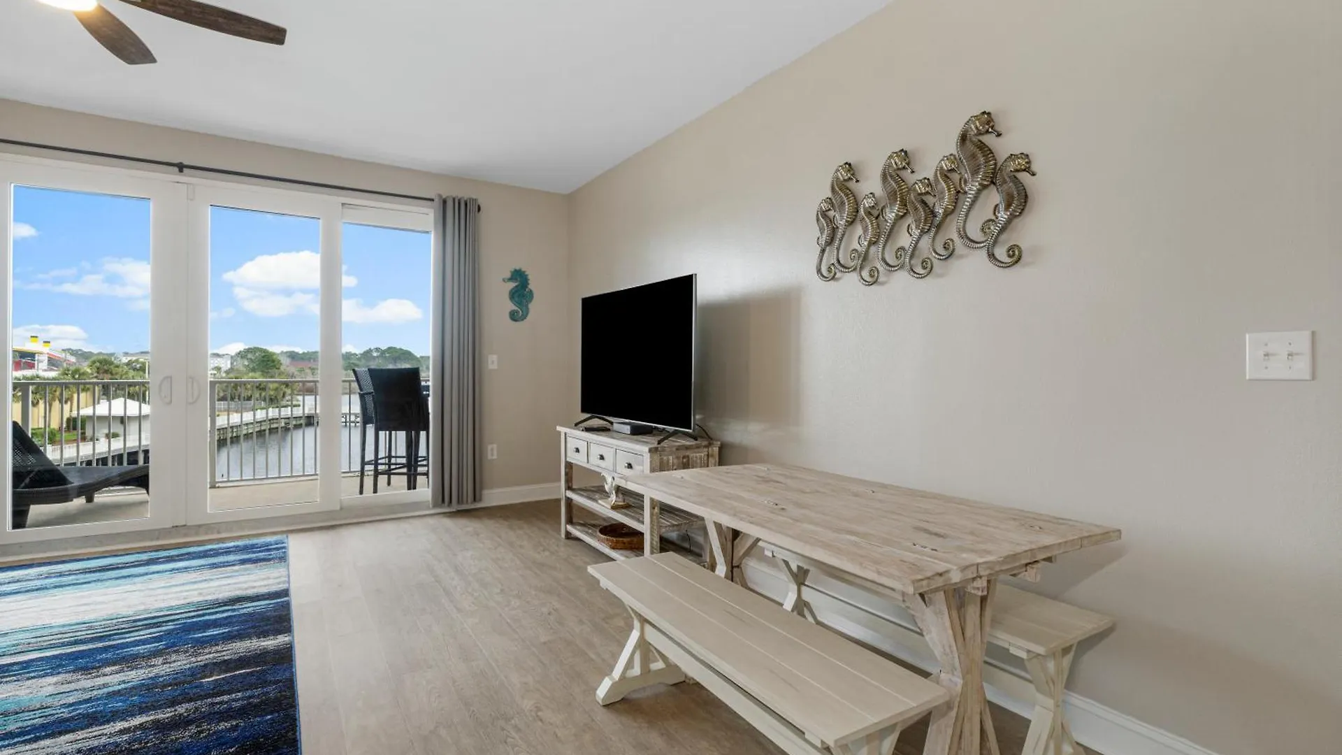 Lakeview Luxury At Laketown Wharf #235 By Nautical Properties location